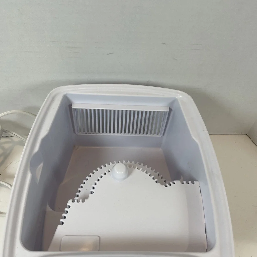 PRO CARE COOL MIST HUMIDIFIER (PCCM - 840) - TESTED Works  Small Room 250 Sq Ft